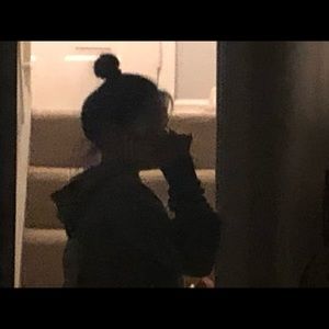 Meet your Posher, Yujie